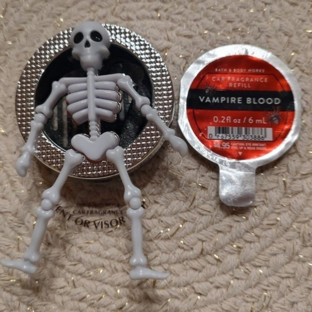 Bath & Body Works Skeleton Scent Pirtable
